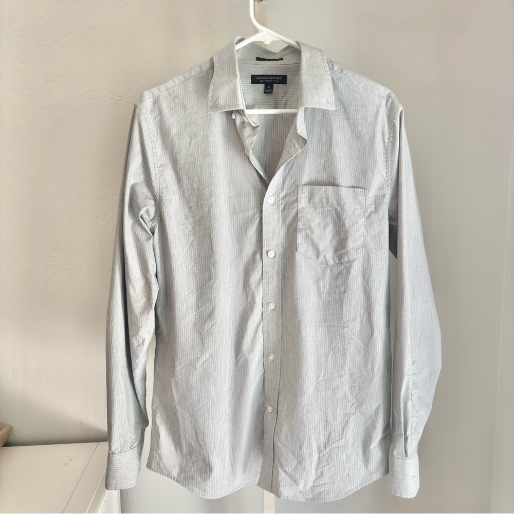 Banana Republic Blue Dress Shirt Classic Design in Gray Windowpane